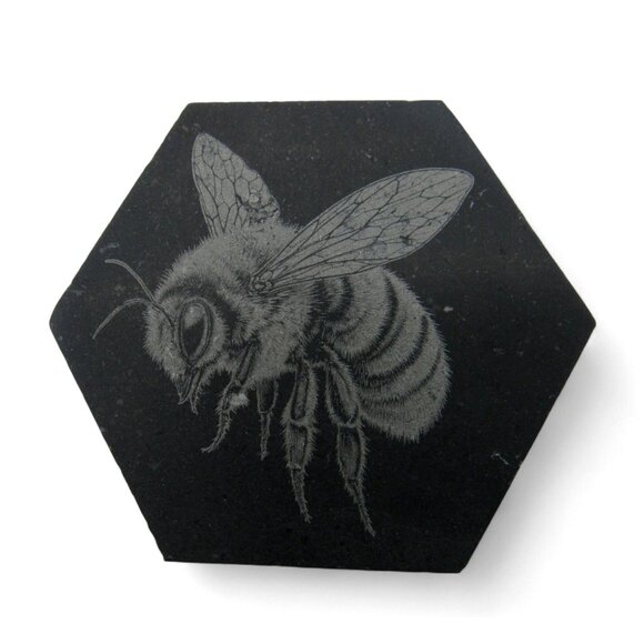 Hexagon BEE TILES Set of 7 Engraved Bees and Flower 3" Mosaic Tile - Picture 3 of 11